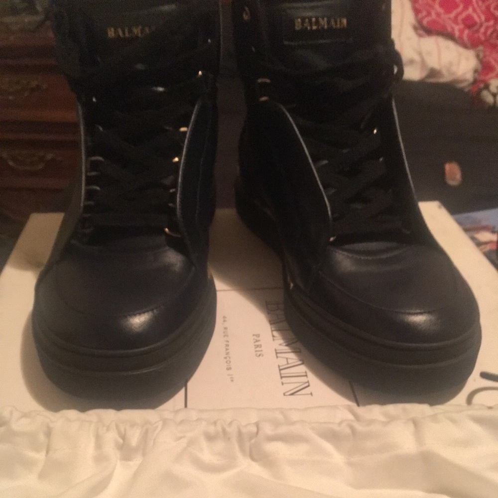 Still for sell balmain boots
